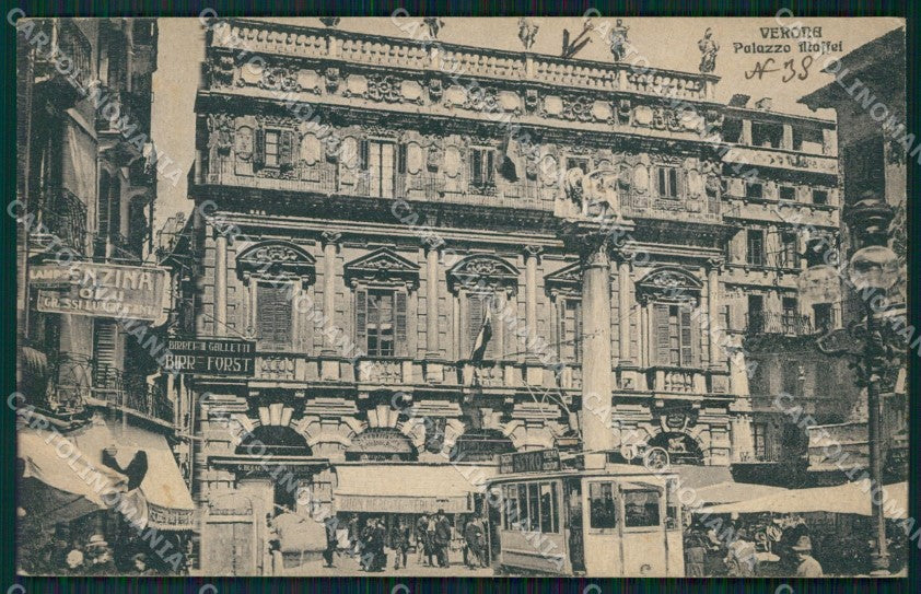 Verona Città Palazzo Maffei Tram PIEGA cartolina VK1956 – fronte
