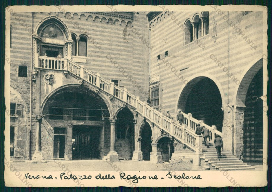 Verona Città Palazzo della Regione STRAPPINO PIEGA FG cartolina VK2480 – fronte