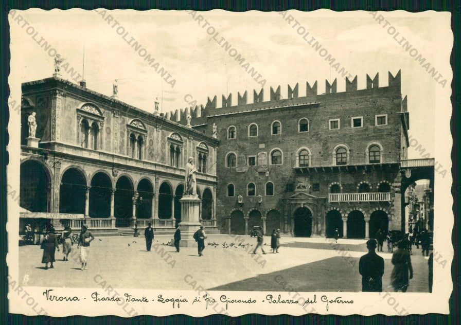 Verona Città Piazza Dante Loggia Fra Giocondo PIEGA Foto FG cartolina VK2488 – fronte