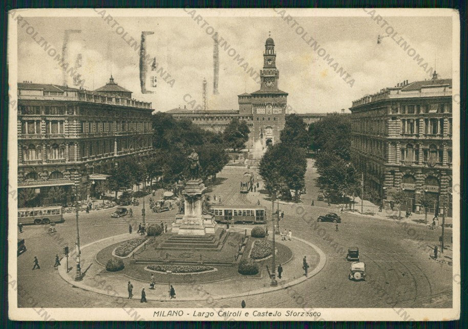 Milano Città Largo Cairoli Tram Garibaldi PIEGHINA FG cartolina VK2554 – fronte