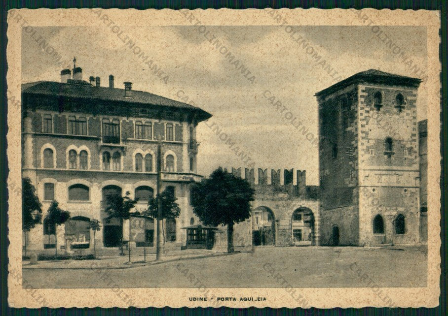 Udine Città Porta Aquileia STRAPPINO PIEGHINE FG cartolina VK2573 – fronte