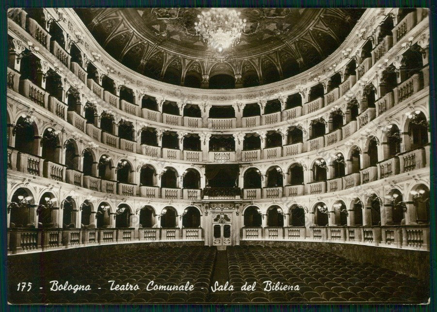 Bologna Città Teatro Comunale Foto FG cartolina VK2592 – fronte