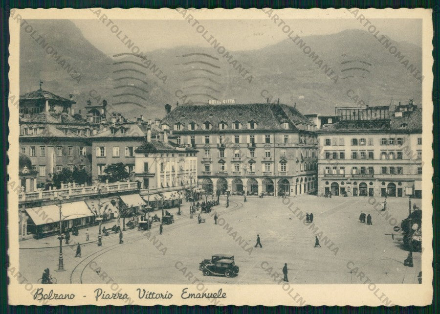 Bolzano Città Piazza Vittorio Emanuele Auto FG cartolina VK2685 – fronte