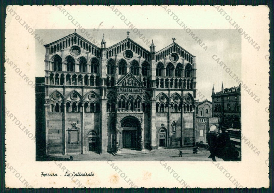 Ferrara Città Cattedrale PIEGHINA Foto FG cartolina VK2842 – fronte