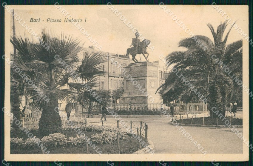 Bari città Piazza Umberto I cartolina VK3285 – fronte