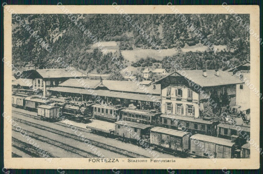 Bolzano Fortezza Stazione Ferroviaria Treno cartolina VK4478 – fronte