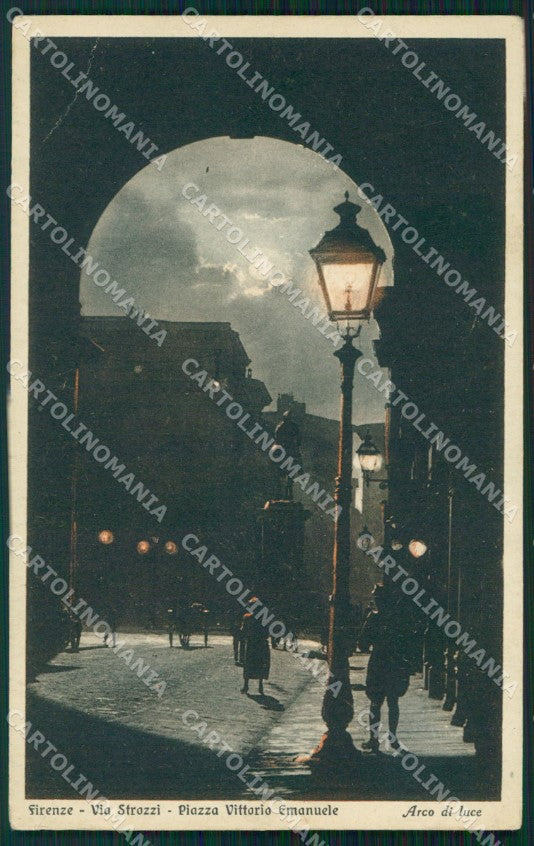 Firenze Città Via Strozzi Chiaro di Luna PIEGA cartolina WX0383 – fronte