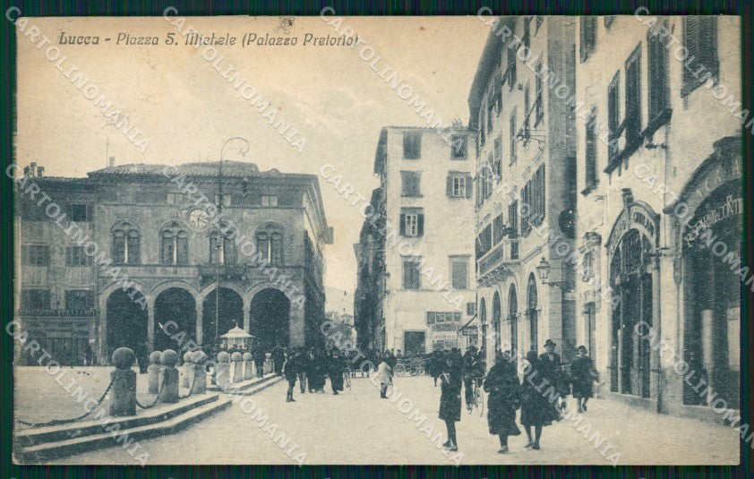 Lucca Città Piazza San Michele Palazzo Pretorio PIEGHINA cartolina WX1121 – fronte