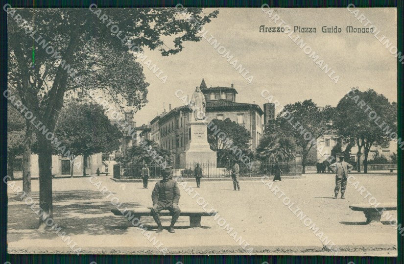 Arezzo Città Piazza Guido Monaco cartolina WX1370 – fronte