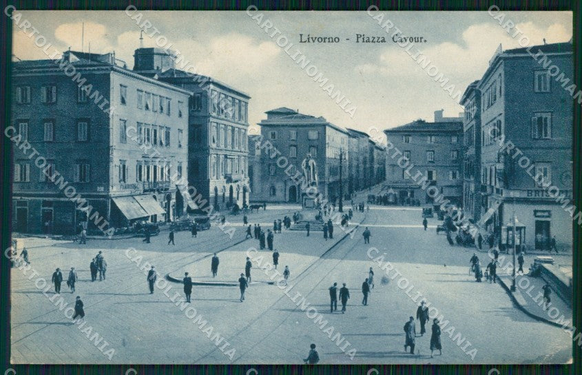 Livorno Città Piazza Cavour PIEGHINA cartolina WX1692 – fronte