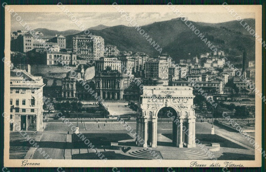 Genova Città Piazza della Vittoria cartolina WX2569 – fronte