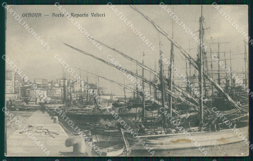Genova Città Porto Reparto Velieri PIEGHE COLLA cartolina WX2605 – fronte
