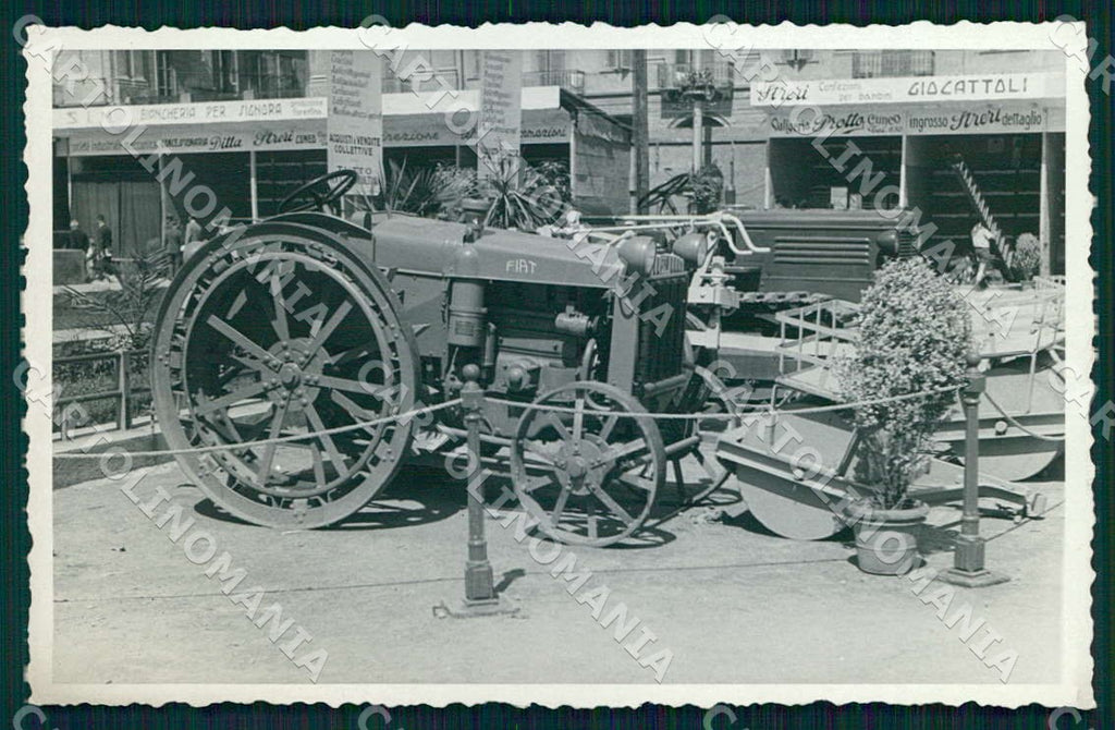 Cuneo Trattore Fiat 700 D Negozio Agricoltura Ditta Streri Foto cartolina WX7315 – fronte