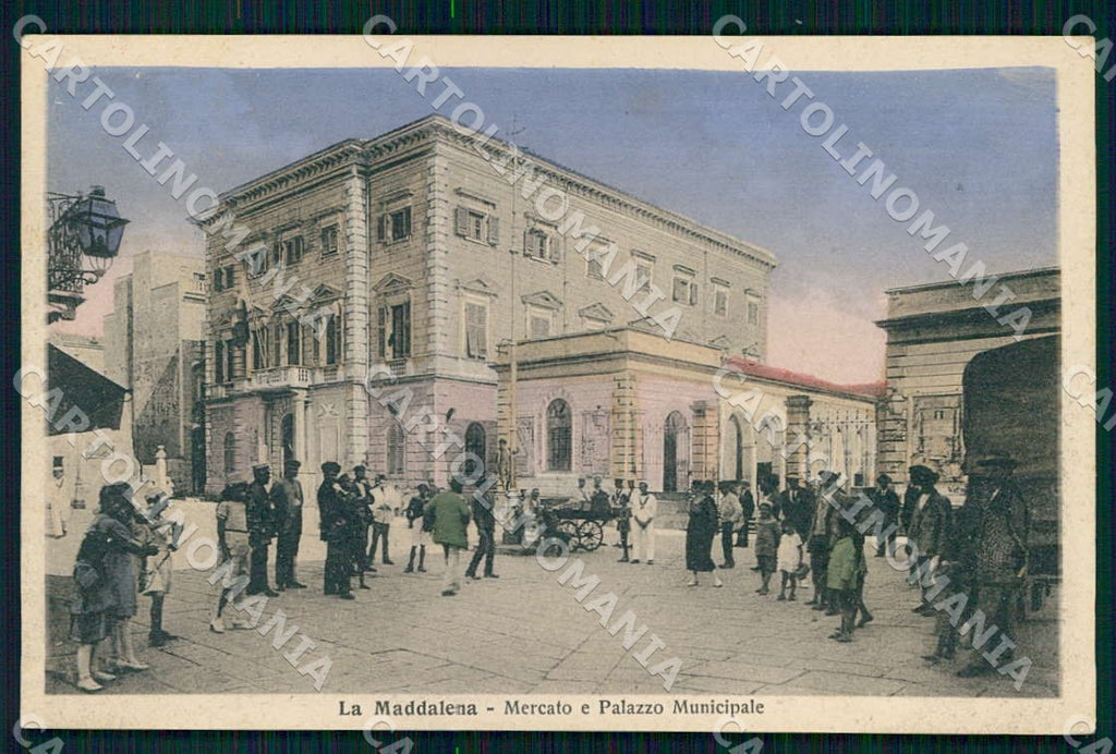Sassari La Maddalena Mercato Palazzo Municipale cartolina WX7413 – fronte
