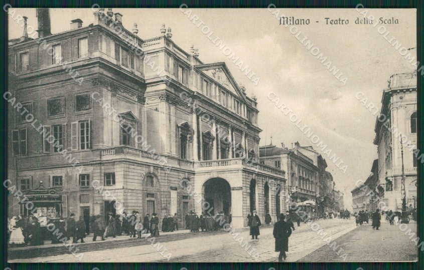 Milano Città Teatro della Scala Edicola cartolina XB0884 – fronte