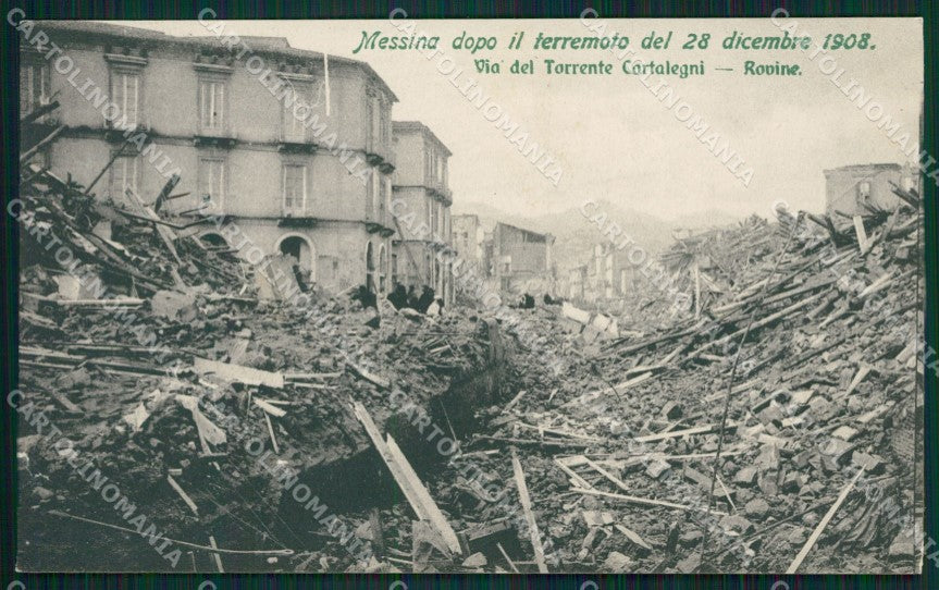 Messina Città Terremoto 1908 PIEGA cartolina XB1965 – fronte