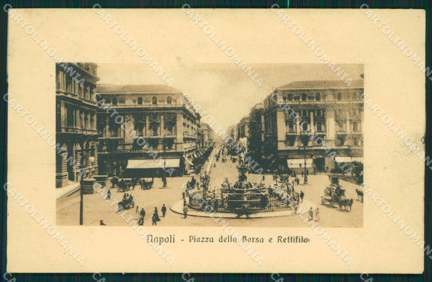 Napoli Città Piazza della Borsa cartolina XB5313 – fronte