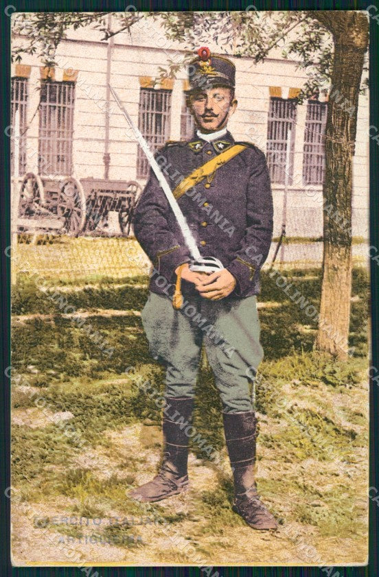 Militari Regio Esercito Artiglieria Uniforme cartolina XF0325 – fronte