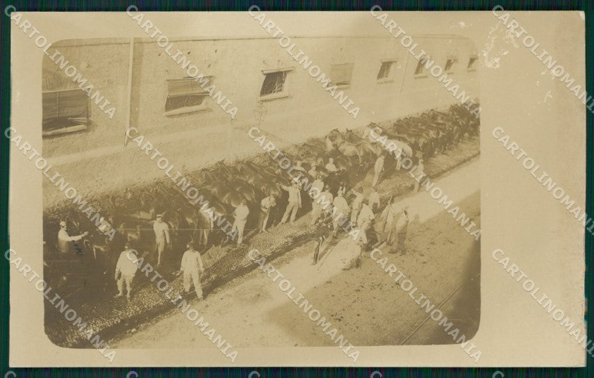 Militari Cavalleria Caserma Foto cartolina XF2869 – fronte