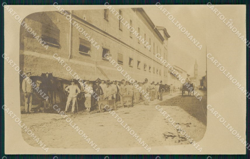 Militari Cavalleria Caserma Foto cartolina XF2870 – fronte