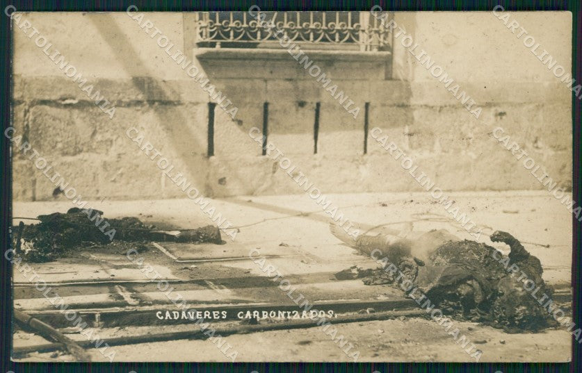 Mexico Mexican Revolution Cadaveres Carbonizados RPPC postcard XP0465 – fronte