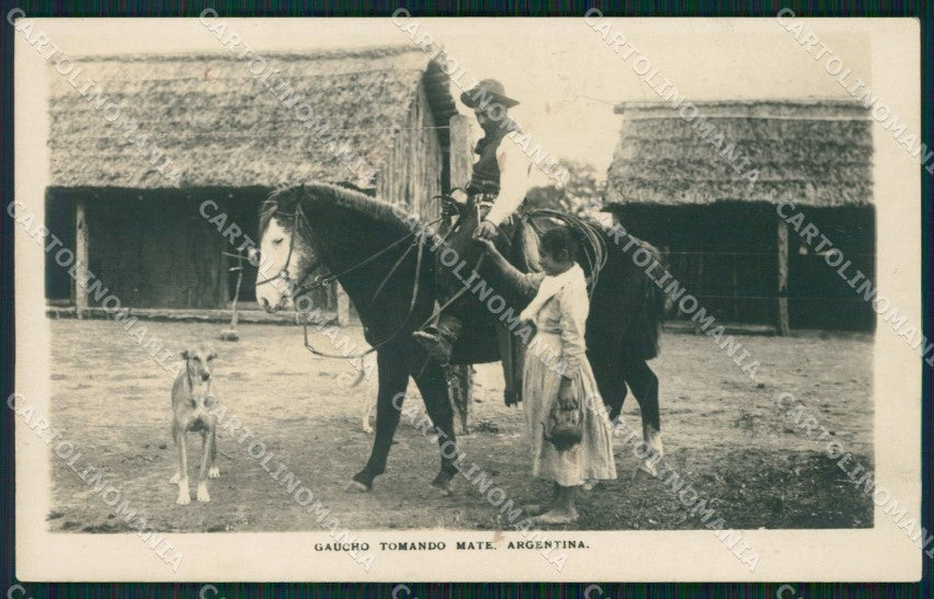 Argentina Types Ethnic Caicho Tomando Mate Dog Galgo RPPC postcard XP0796 – fronte