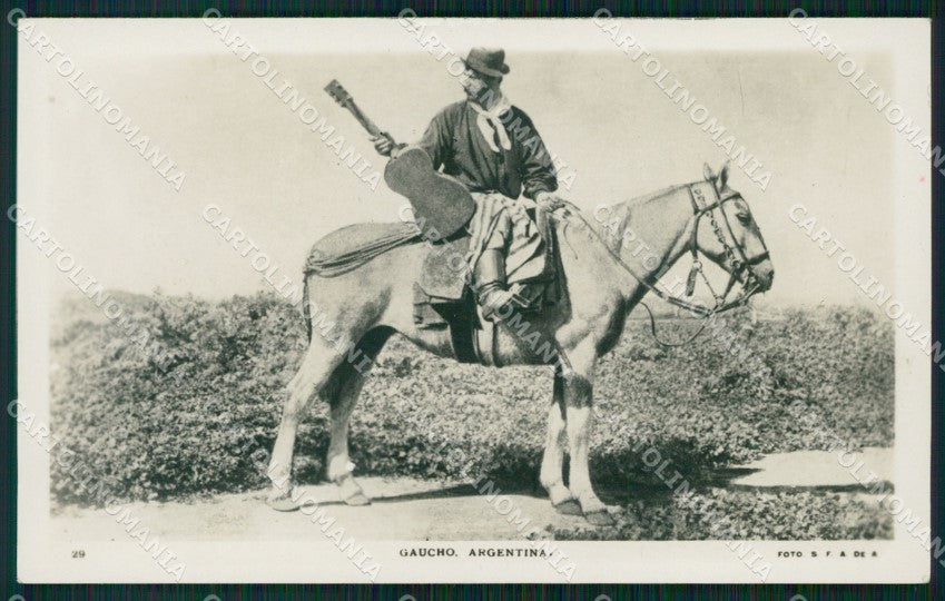 Argentina Types Ethnic Gaucho RPPC postcard XP0867 – fronte