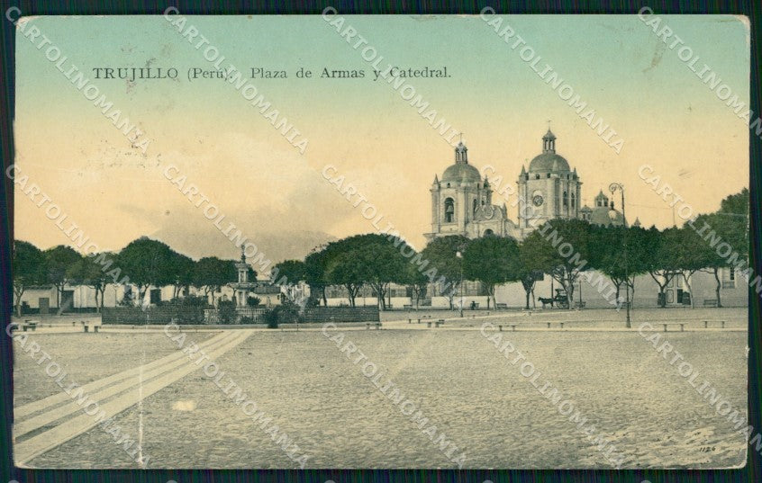 Peru Trijillo Plaza de Armas CREASED postcard XP1511 – fronte