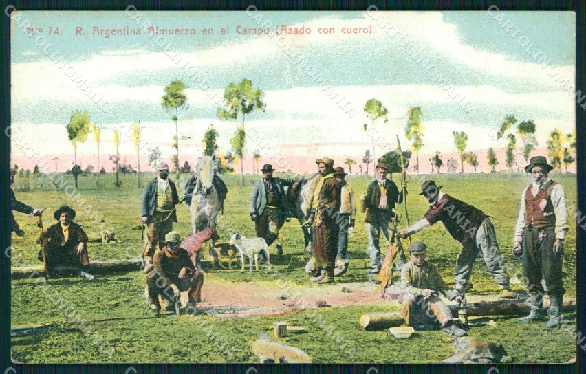 Argentina Types Ethnic Almuerzo en el Campo Asado con Cuero postcard XP1592 – fronte