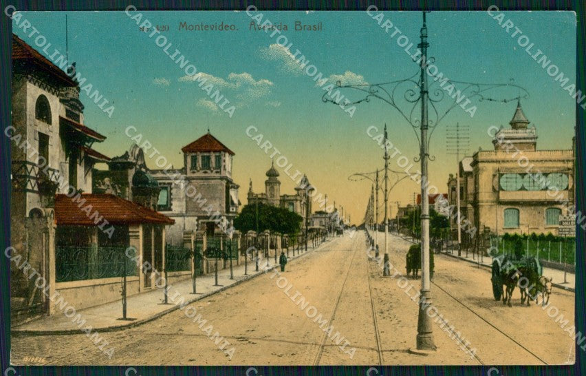 Uruguay Montevideo Avenida Brazil postcard XP2189 – fronte