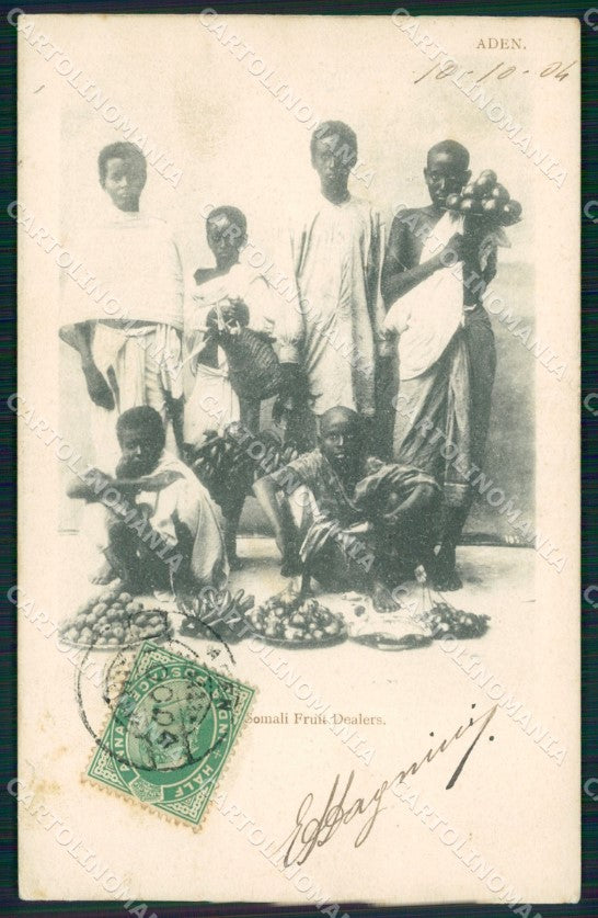 Yemen Aden Somali Fruit Dealers Ethnic Types postcard XP3435 – fronte