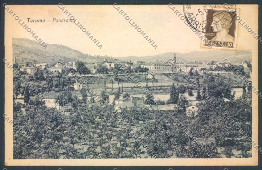 Teramo Città cartolina ZB3311 – fronte