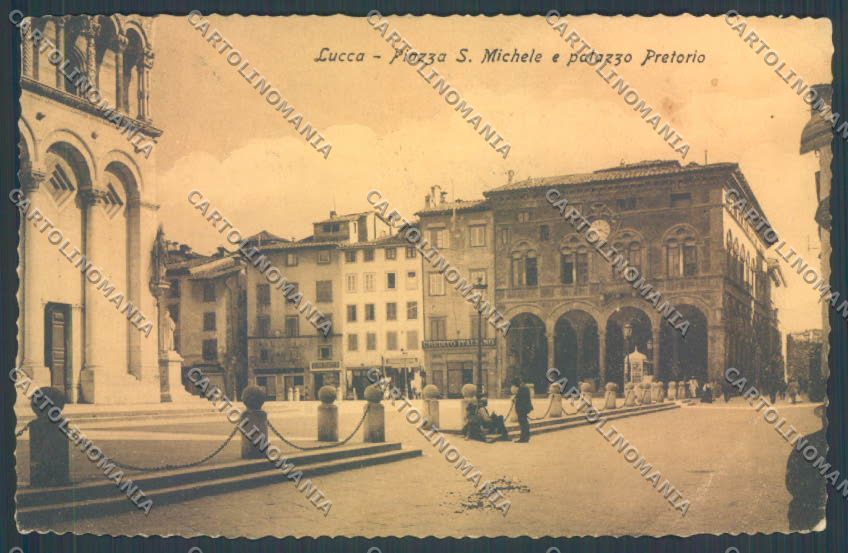 Lucca Città Banca PIEGHINA cartolina ZB3693 – fronte