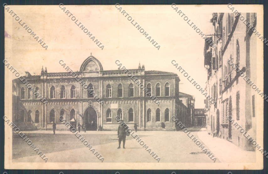 Lucca Città SCOLLATA cartolina ZB3698 – fronte