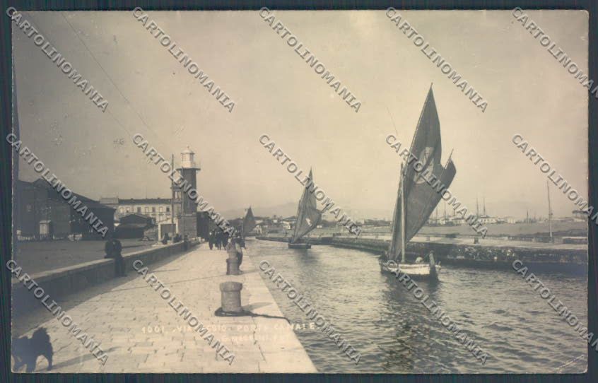 Lucca Viareggio Faro Foto cartolina ZB5481 – fronte