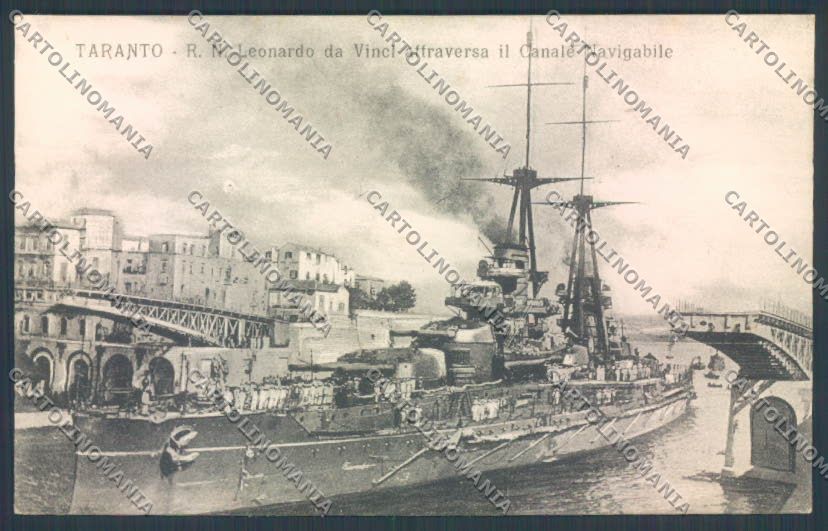 Taranto Città Nave da Guerra SCOLLATA COLLA cartolina ZB6516 – fronte