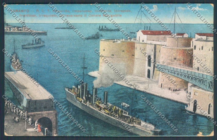 Taranto Città Navi da Guerra cartolina ZB6522 – fronte