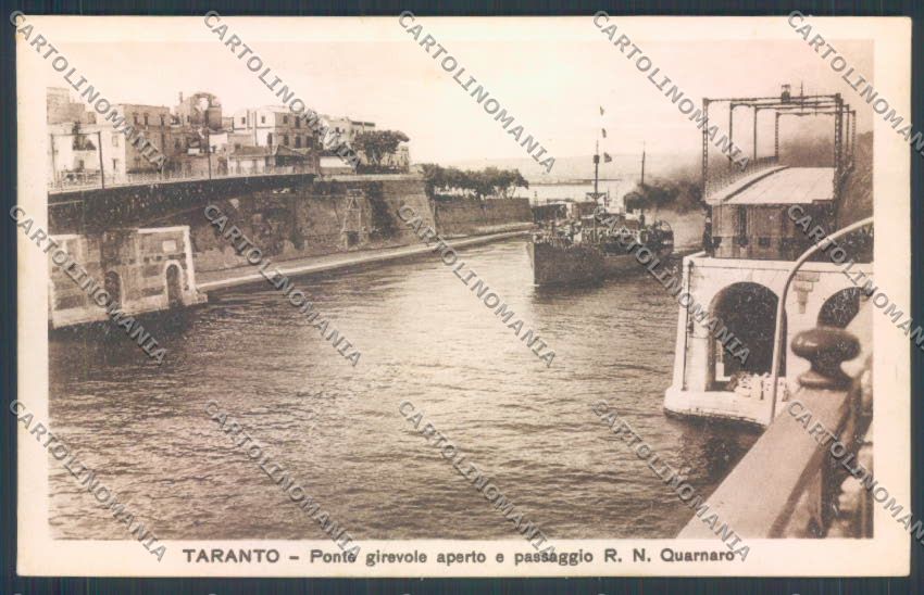 Taranto Città Nave da Guerra cartolina ZB6591 – fronte