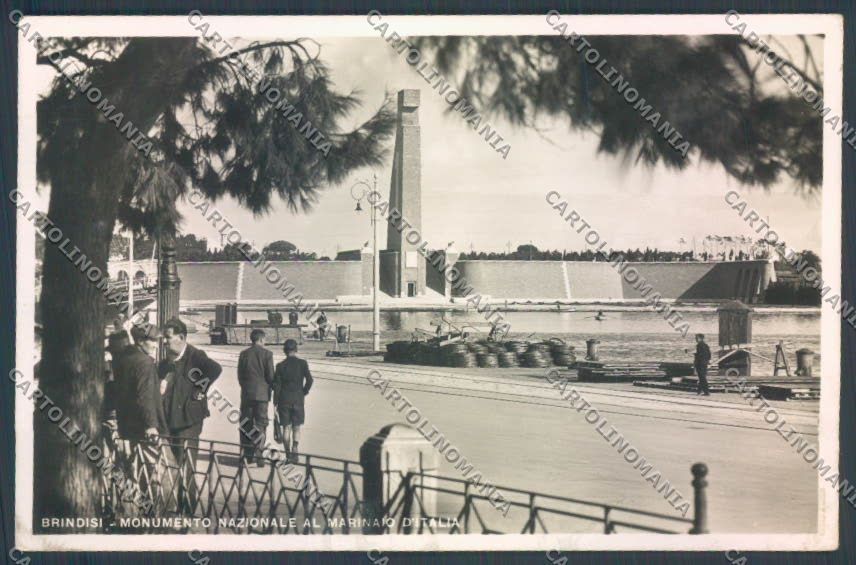 Brindisi Città Monumento al Marinaio d'Italia Foto cartolina ZB6823 – fronte