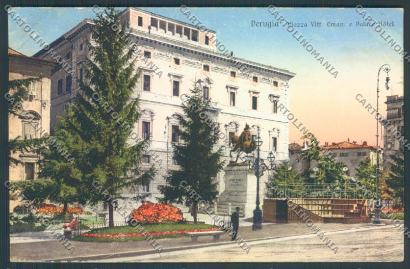 Perugia Città cartolina ZB8383 – fronte