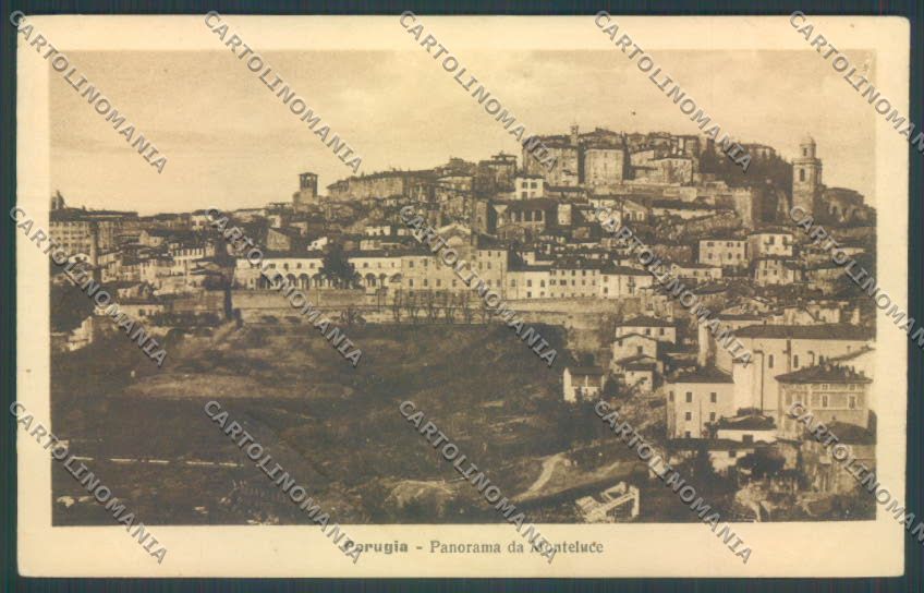 Perugia Città cartolina ZB8387 – fronte