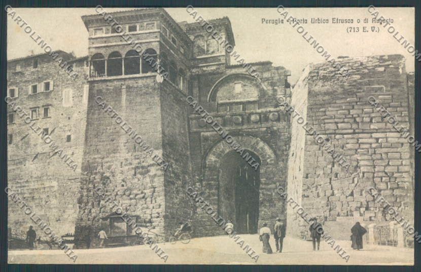 Perugia Città cartolina ZB8389 – fronte