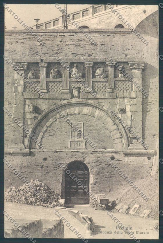 Perugia Città Porta Marzia cartolina ZB8411 – fronte