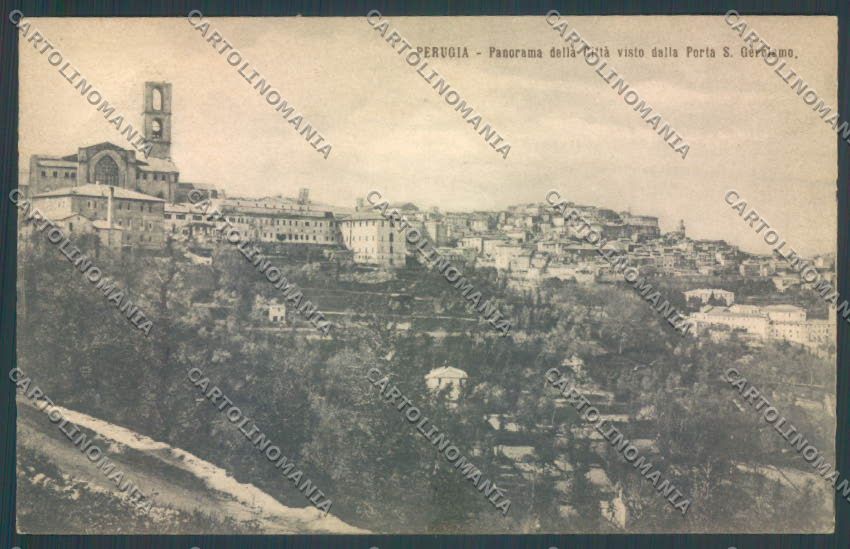 Perugia Città cartolina ZB8413 – fronte