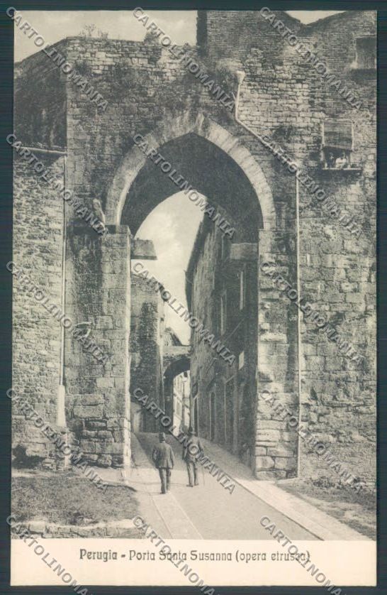 Perugia Città Porta Santa Susanna cartolina ZB8441 – fronte