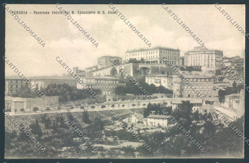 Perugia Città cartolina ZB8443 – fronte