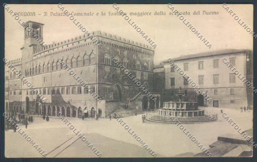 Perugia Città cartolina ZB8511 – fronte