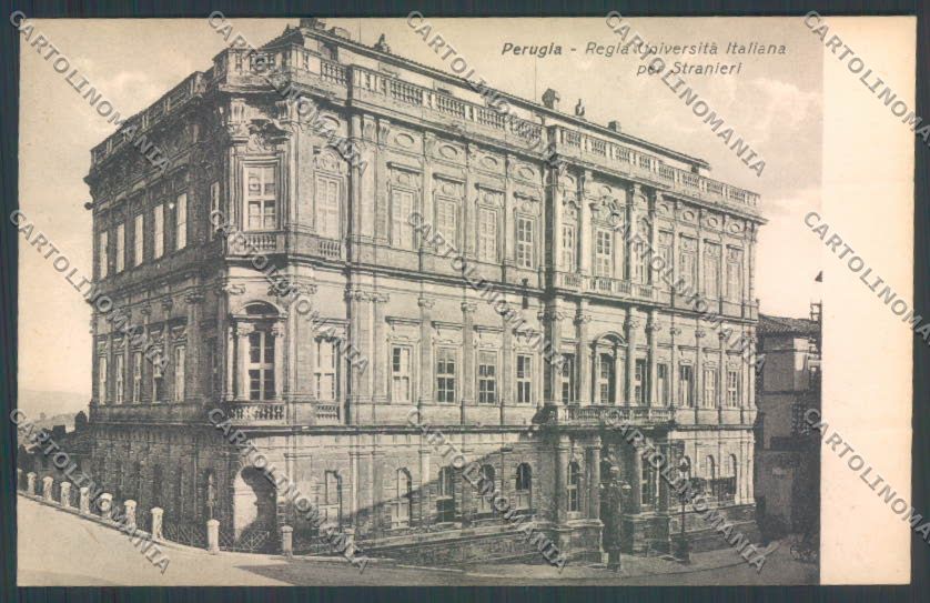 Perugia Città cartolina ZB8517 – fronte