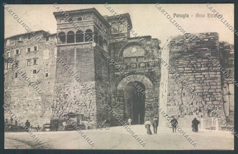 Perugia Città cartolina ZB8525 – fronte