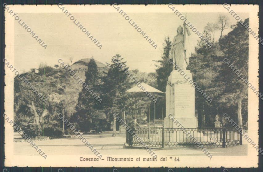 Cosenza Città cartolina ZB8905 – fronte